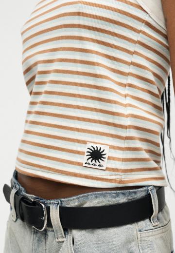 Спортивный топ