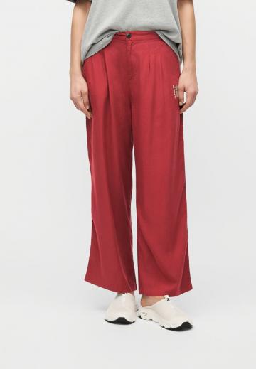 Спортивные штаны