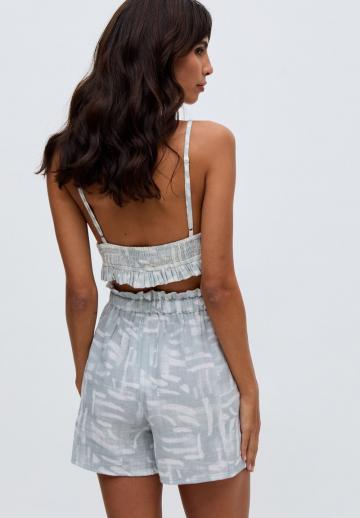 Топ на бретельках