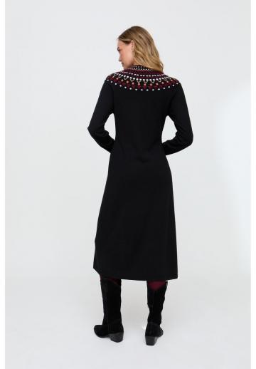 Вязаное платье