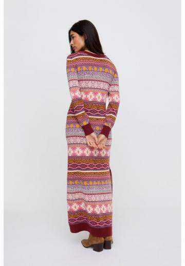 Вязаное платье