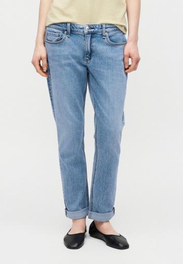 Джинсы бойфренда
