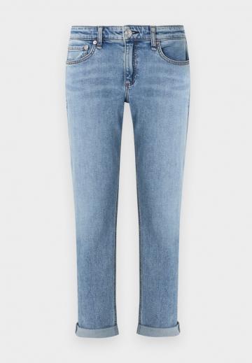 Джинсы бойфренда