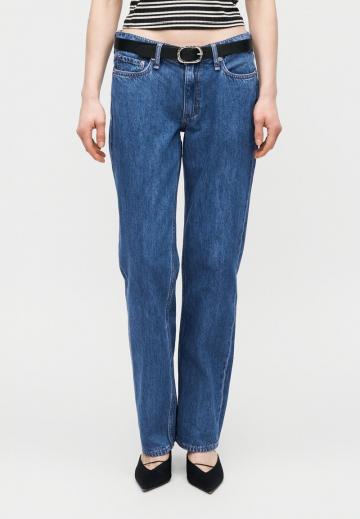 Прямые джинсы