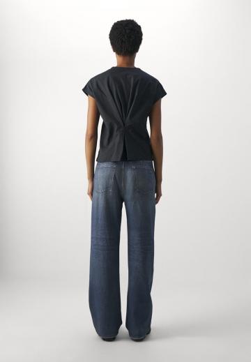 Джинсы бойфренда