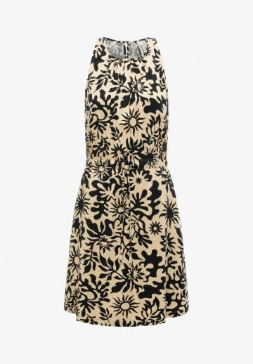 Короткое платье