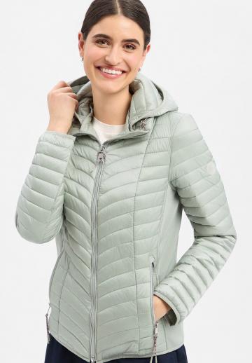 Зимняя куртка