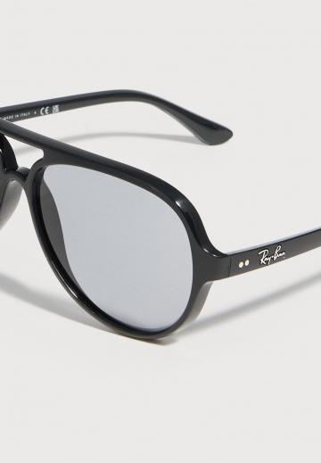 Солнечные очки