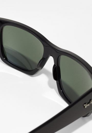 Солнечные очки