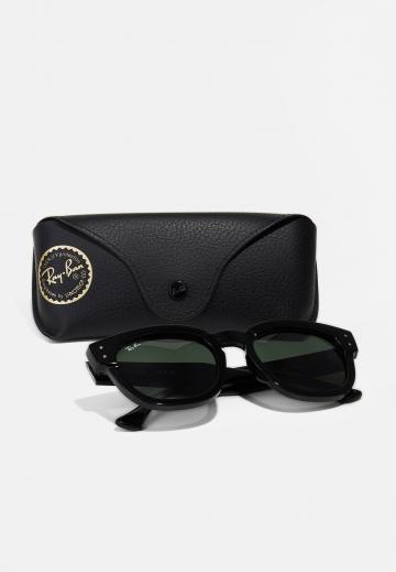 Солнечные очки