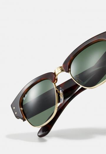 Солнечные очки