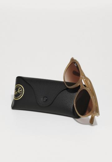 Солнечные очки