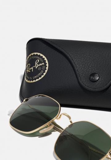 Солнечные очки