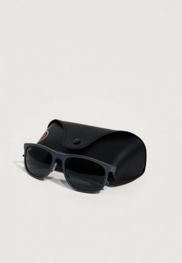 Солнечные очки