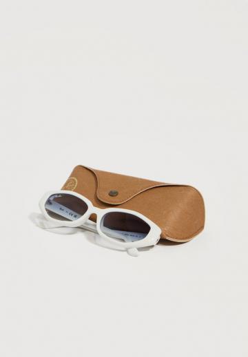 Солнечные очки