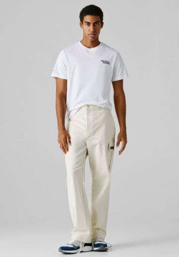 Брюки с накладными карманами