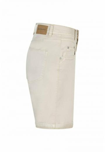 Джинсовые шорты