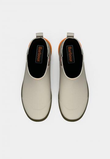 Резиновые сапоги