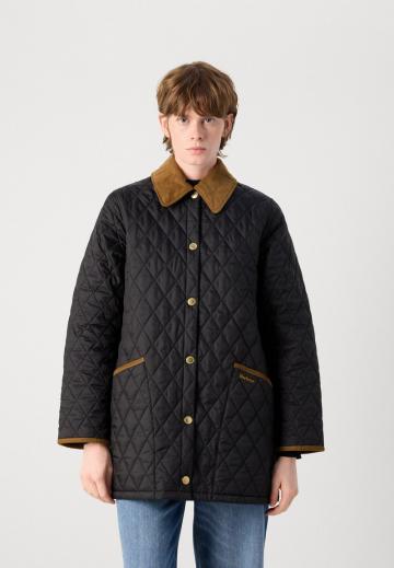 Короткое пальто