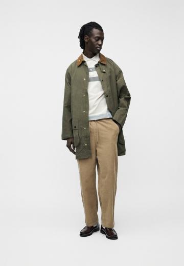 Короткое пальто