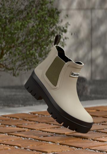 Резиновые сапоги