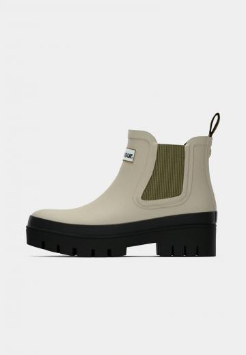 Резиновые сапоги