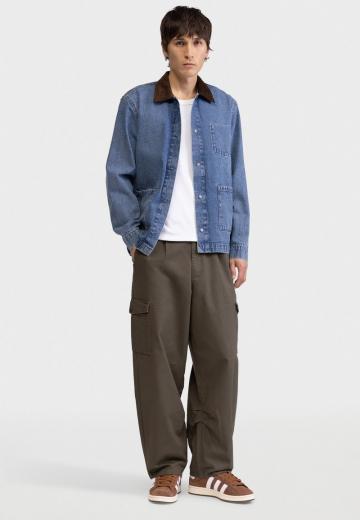 Джинсовая куртка