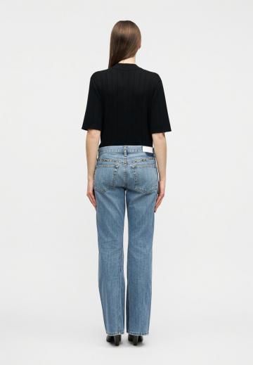 Клешеные брюки