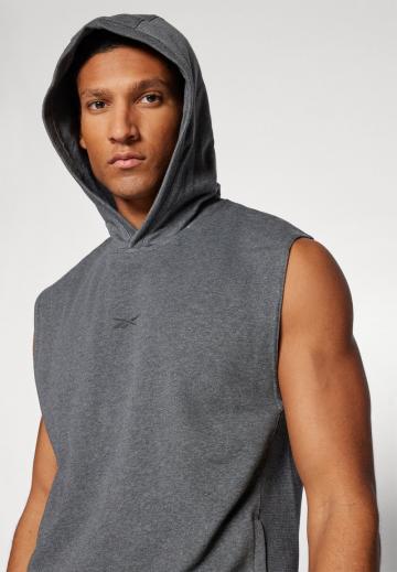 Спортивная кофта