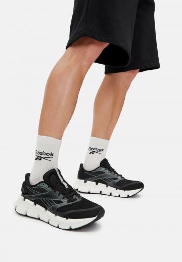 Тренировочные кроссовки