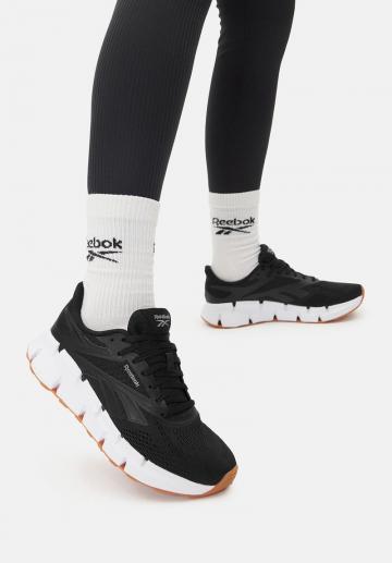 Тренировочные кроссовки