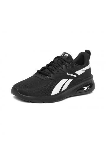 Походные кроссовки