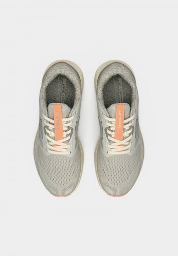 Тренировочные кроссовки