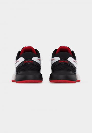 Тренировочные кроссовки