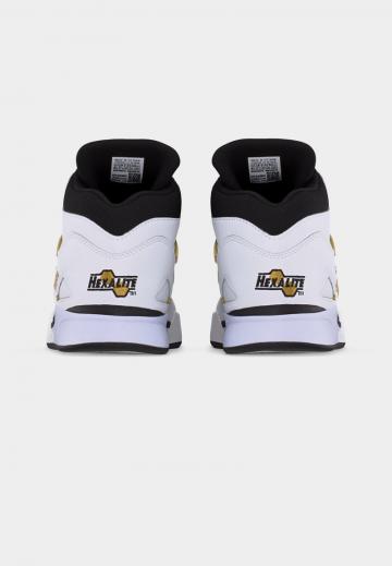 Кроссовки для зала