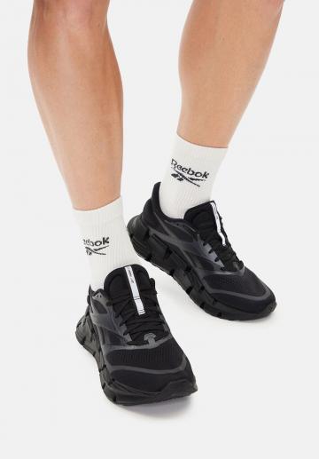 Тренировочные кроссовки