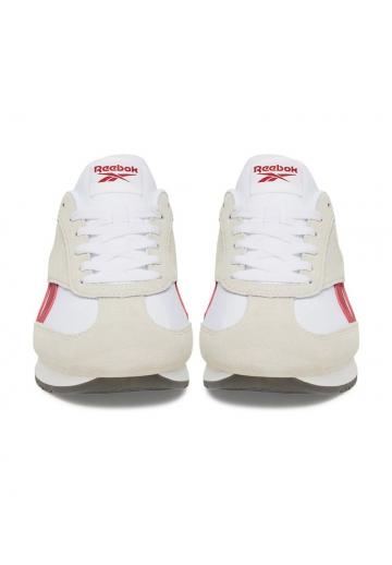 Походные кроссовки