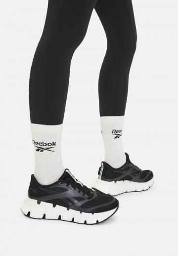 Тренировочные кроссовки