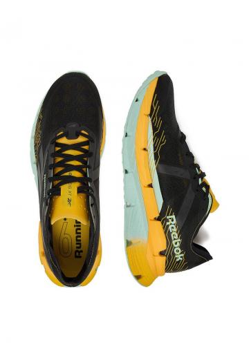 Тренировочные кроссовки