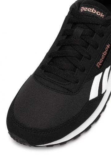 Походная обувь