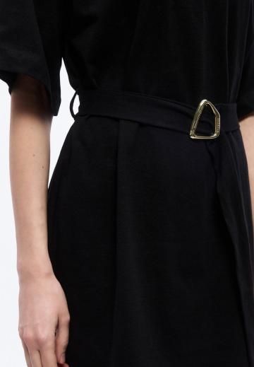 Короткое платье