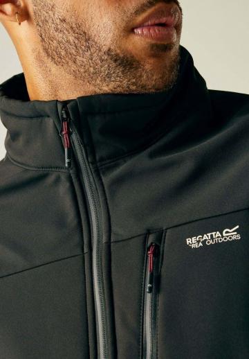 Спортивная куртка