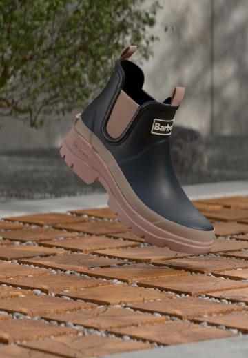 Резиновые сапоги