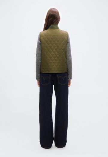 Стеганый жилет