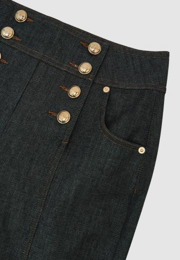 Клешеные джинсы