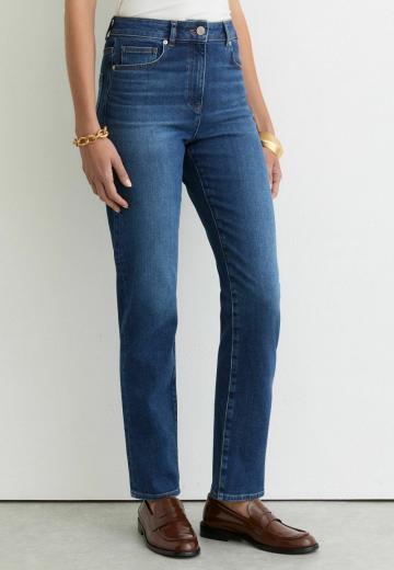 Прямые джинсы