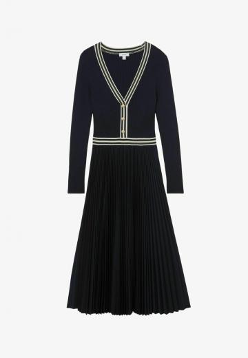 Вязаное платье