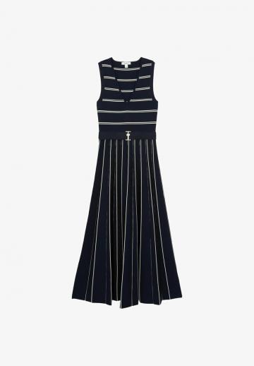 Платье футляр