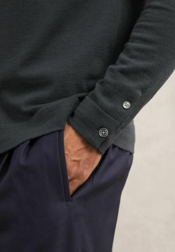 Вязаная кофта