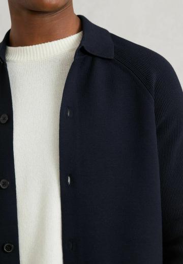 Вязаная кофта